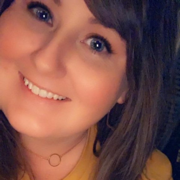 Meet your Posher, Brittany - Picture 1 of 1